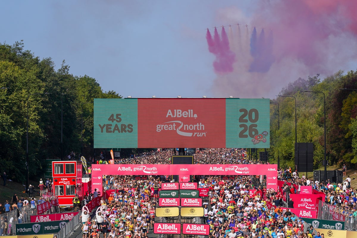 Two men die after collapsing at Great North Run