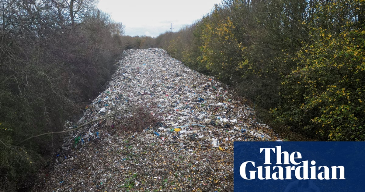 Two more people arrested over ‘mountain of illegal waste’ dumped in Oxfordshire