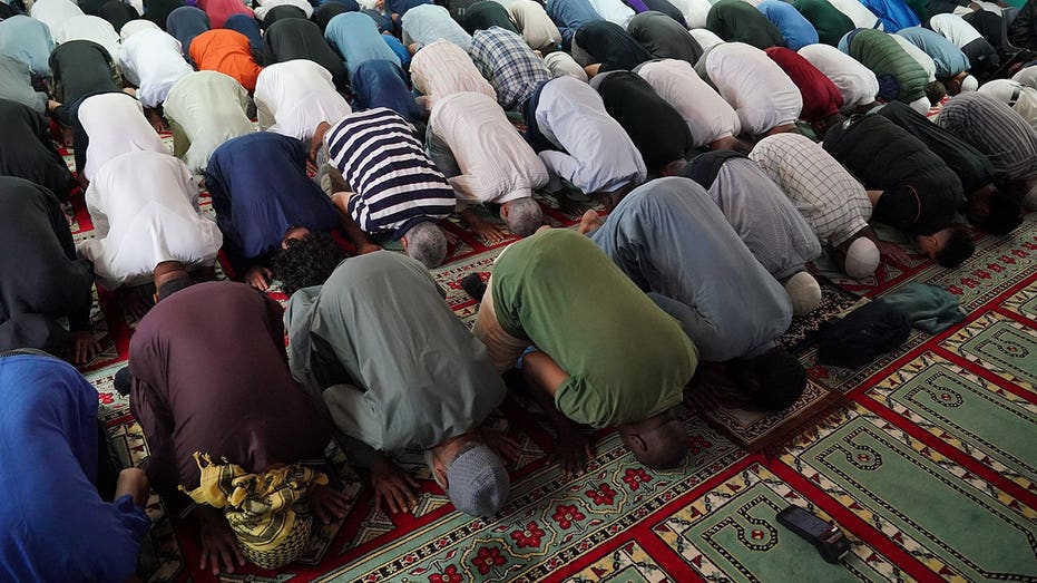 UK lawmaker warns it’s ‘open season’ on Christians as he sounds alarm over ‘two-tier justice’