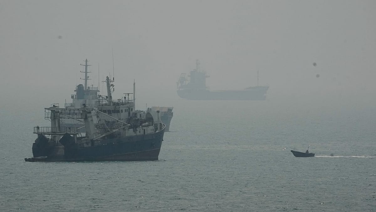 US destroys five Iranian tankers as Tehran takes aim at Jordan