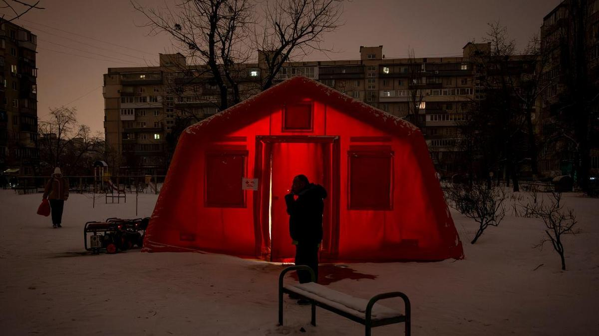 Ukraine braces for winter, Russian attacks hit economy