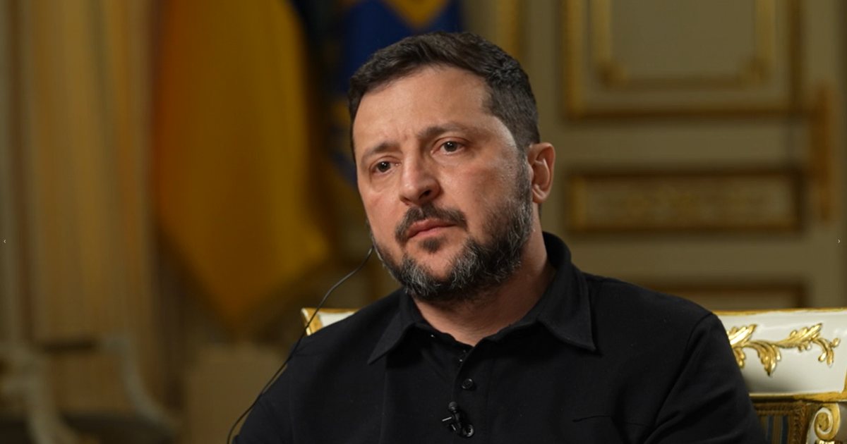 Ukrainian president tells CBS News Russia targeted his plane with drones