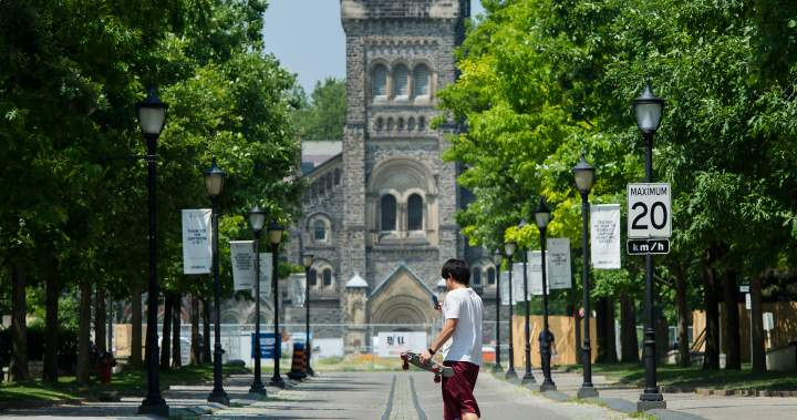 University of Toronto staff agree to tentative deal after strike vote