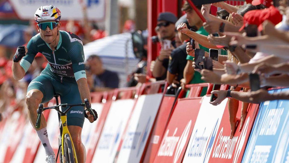 Van Aert wins Vuelta stage amid scorching heat in Spain