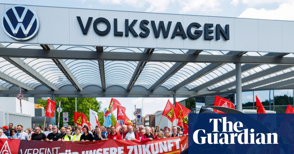 Volkswagen announces it will cut 100,000 jobs by 2030