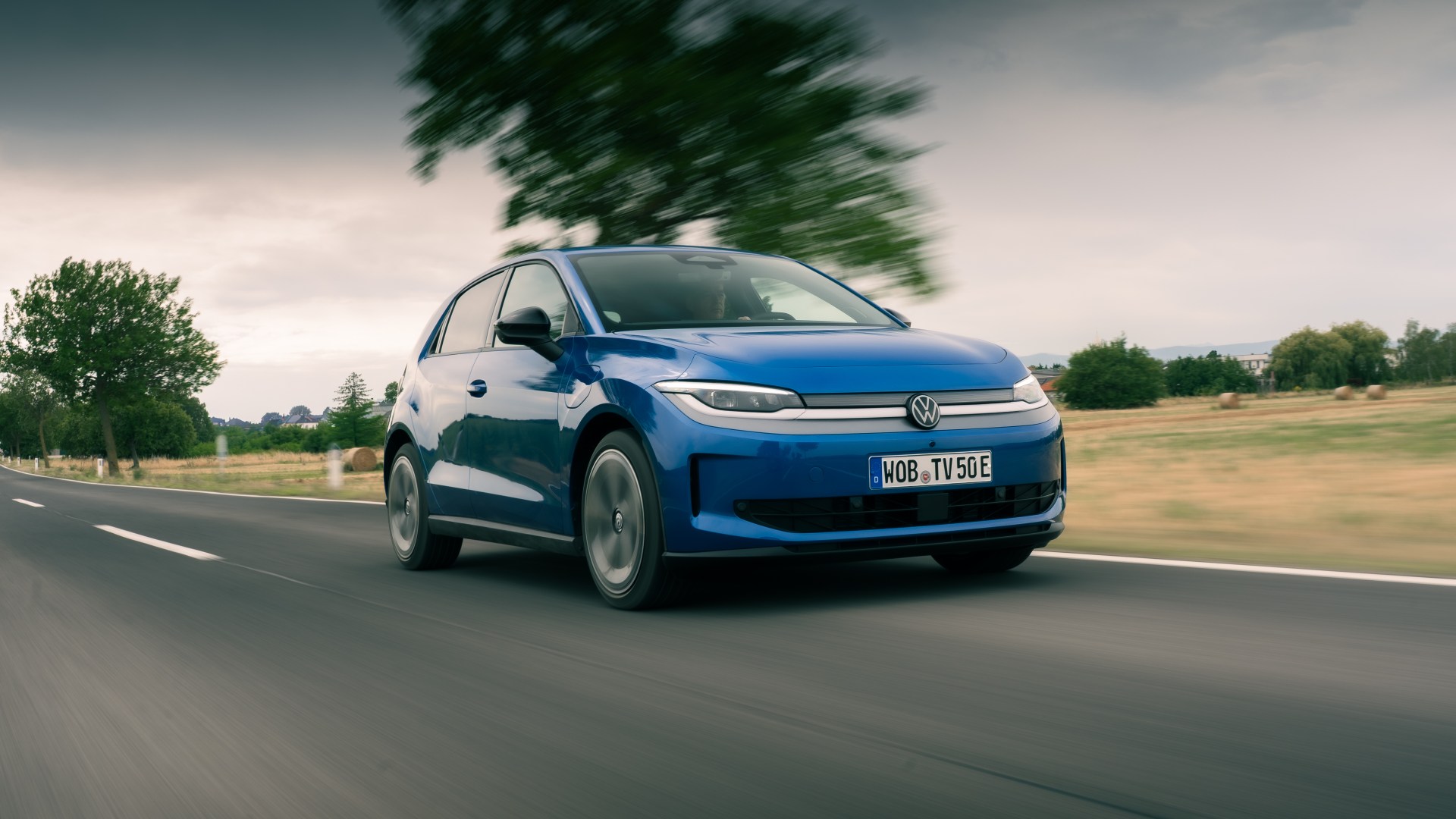 Volkswagen’s long-awaited electric polo comes with its own hoover plug & boot bigger than Golf’s