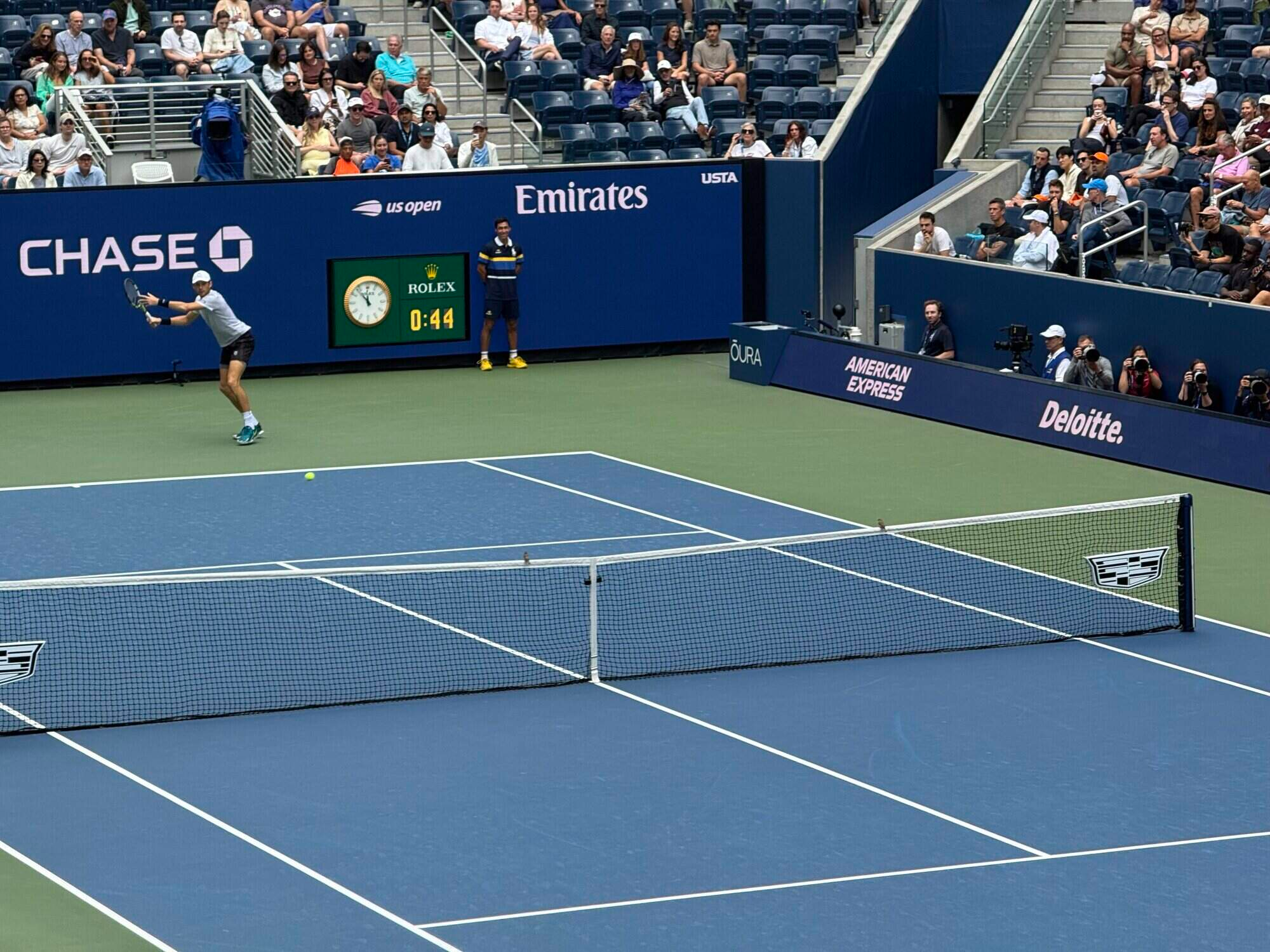 Watch: Daniil Medvedev flies into third round of US Open as birds ruffle his feathers at Flushing Meadows