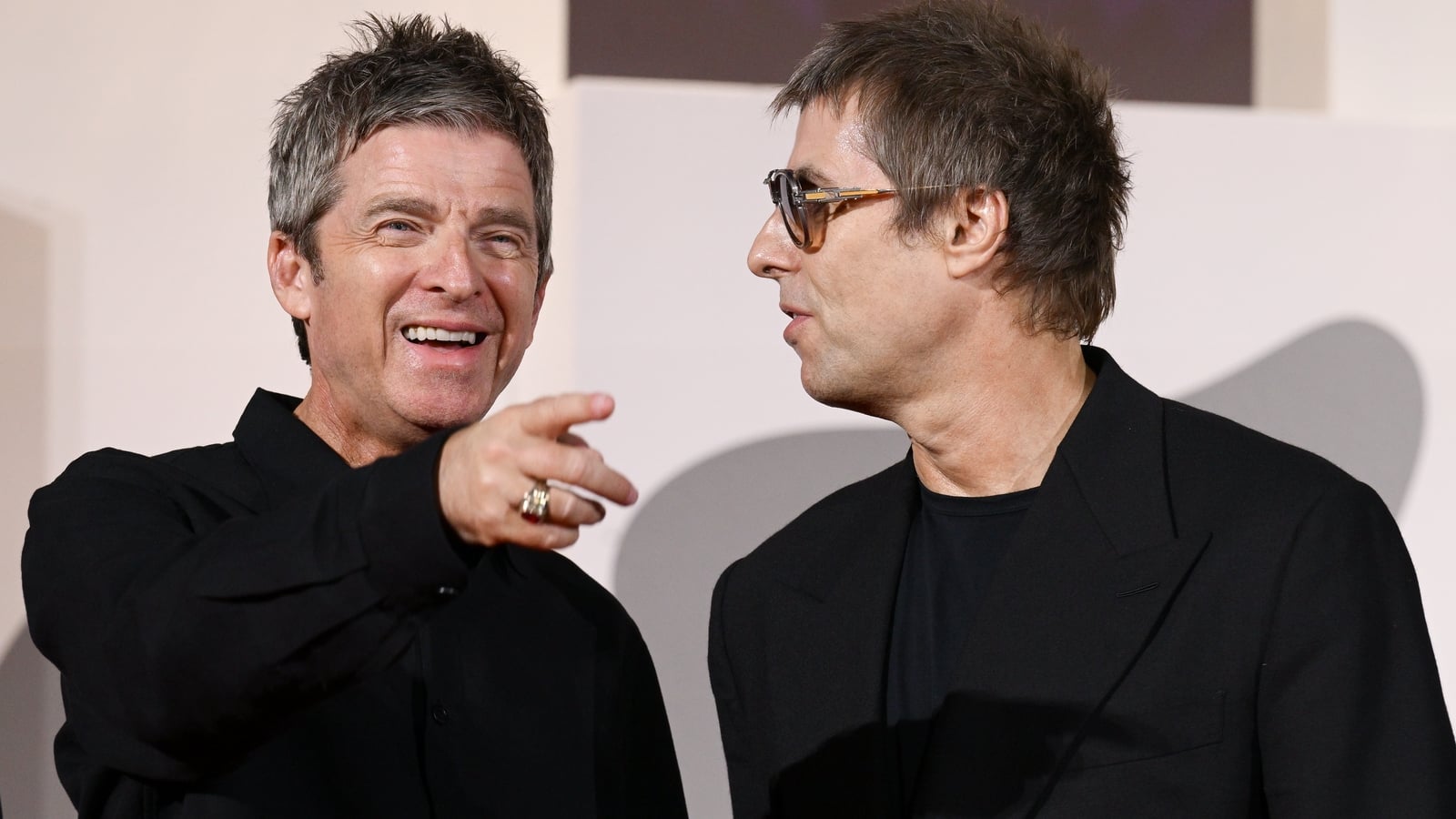 'We wanted to make a feelgood movie', say Oasis directors