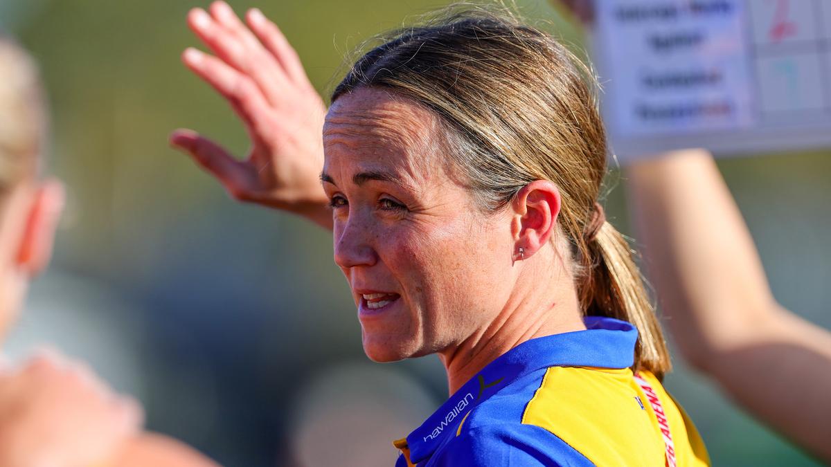 West Coast Eagles coach Daisy Pearce says lack of reserves makes selection hard in AFLW