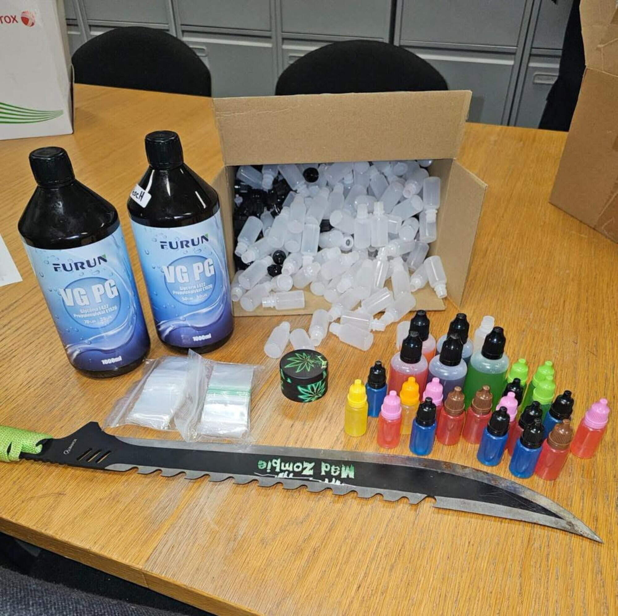 Wexford gardaí seize €6,000 worth of drugs and a machete