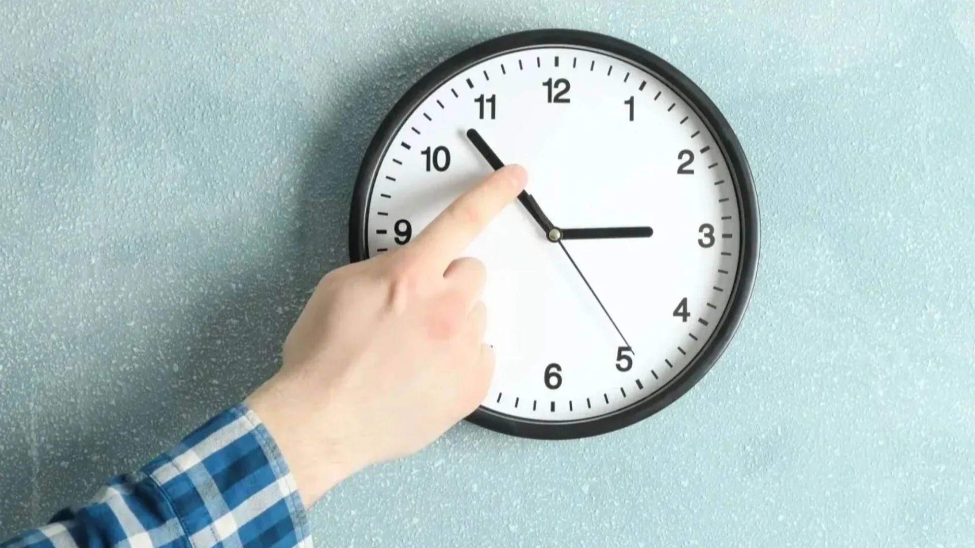 When do the clocks change? Date the UK clocks go forward and back, and what time it happens