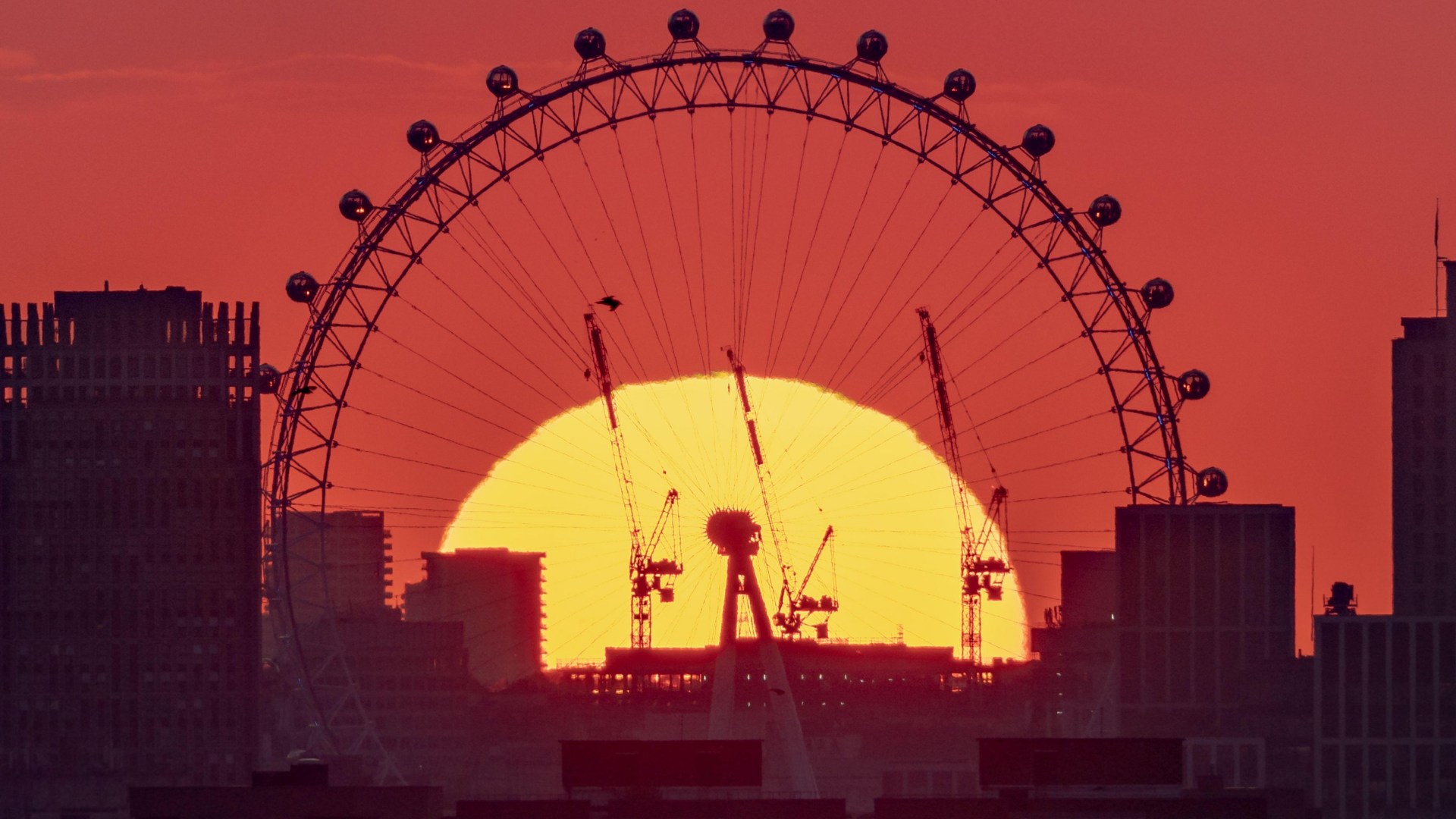 When will the sun set before 5pm? Date the clocks change and what it means for your daylight hours