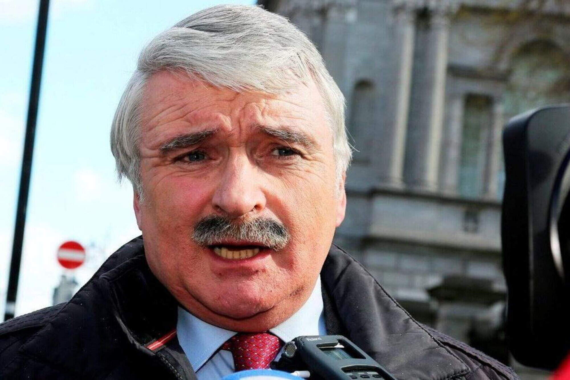 Willie O’Dea urges creation of public defenders office to end legal aid strike disruption