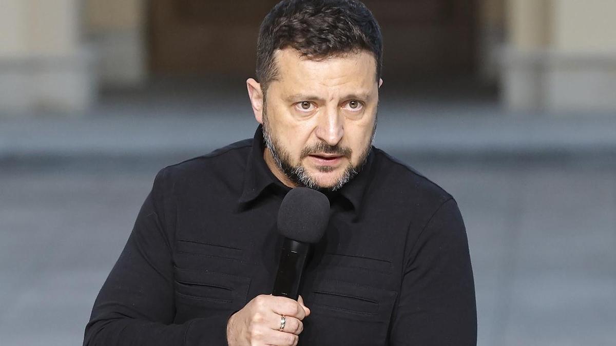 Zelenskiy imposes sanctions on former press secretary