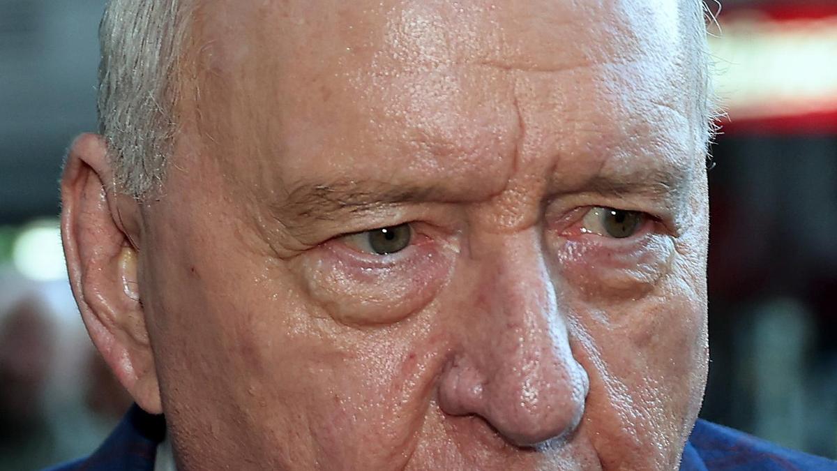 ‘Froze’: Ex-athlete alleges Alan Jones kissed him on the lips