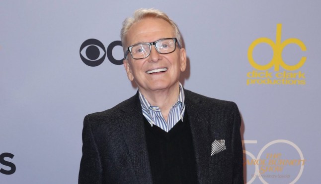 ‘Genius’ Hollywood fashion designer to the stars Bob Mackie dies aged 87
