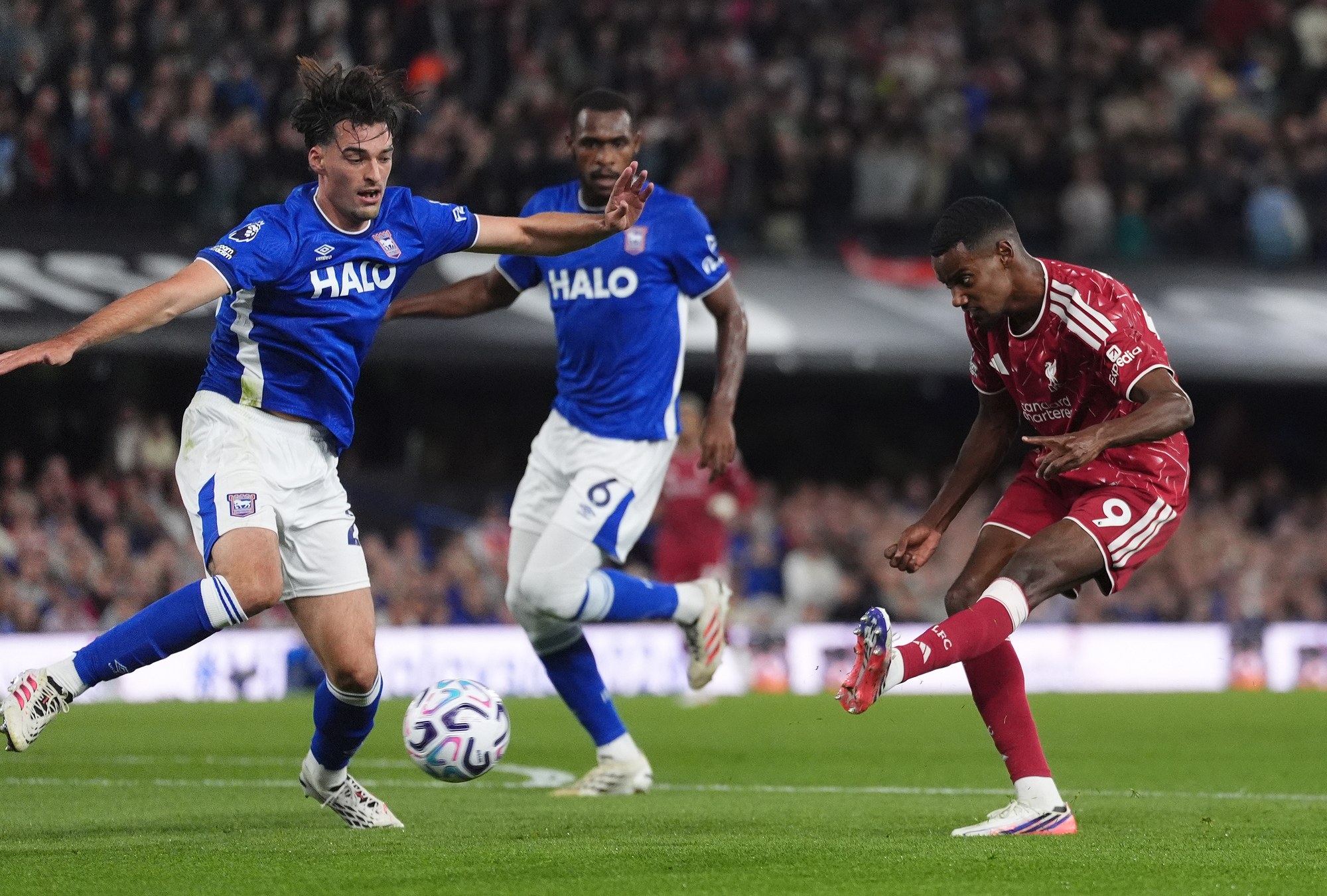 ‘He will produce the numbers’ - Andoni Iraola on Alexander Isak’s role at Liverpool after his goals seal win at Ipswich
