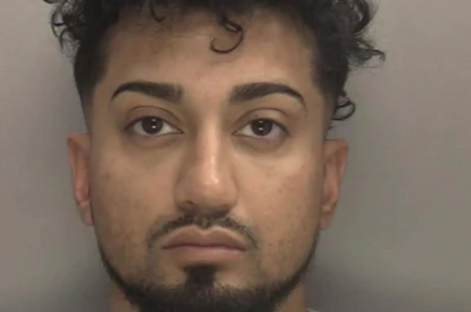 ‘Manipulative’ killer, 35, who strangled and stabbed partner to death after boyfriend uncovered cheating jailed for life