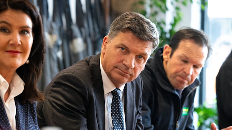 ‘Reckless’: Coalition’s 80% cigarette tax cut slammed by health experts