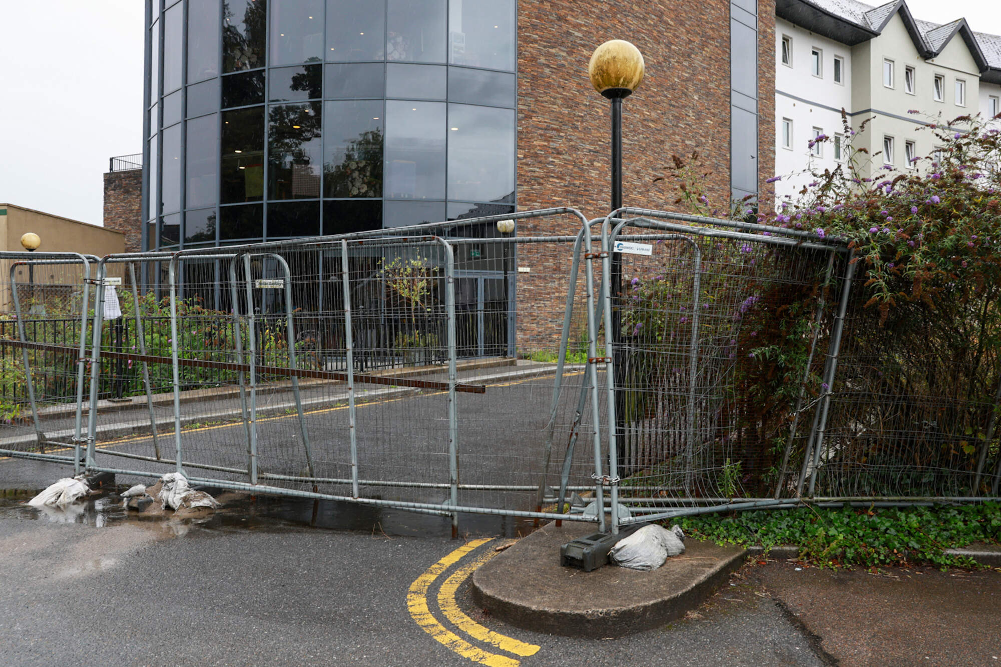 ‘They were brought out the back and loaded into a hearse’ — residents ‘stuck’ inside Wexford nursing home due to ongoing accessibility issues