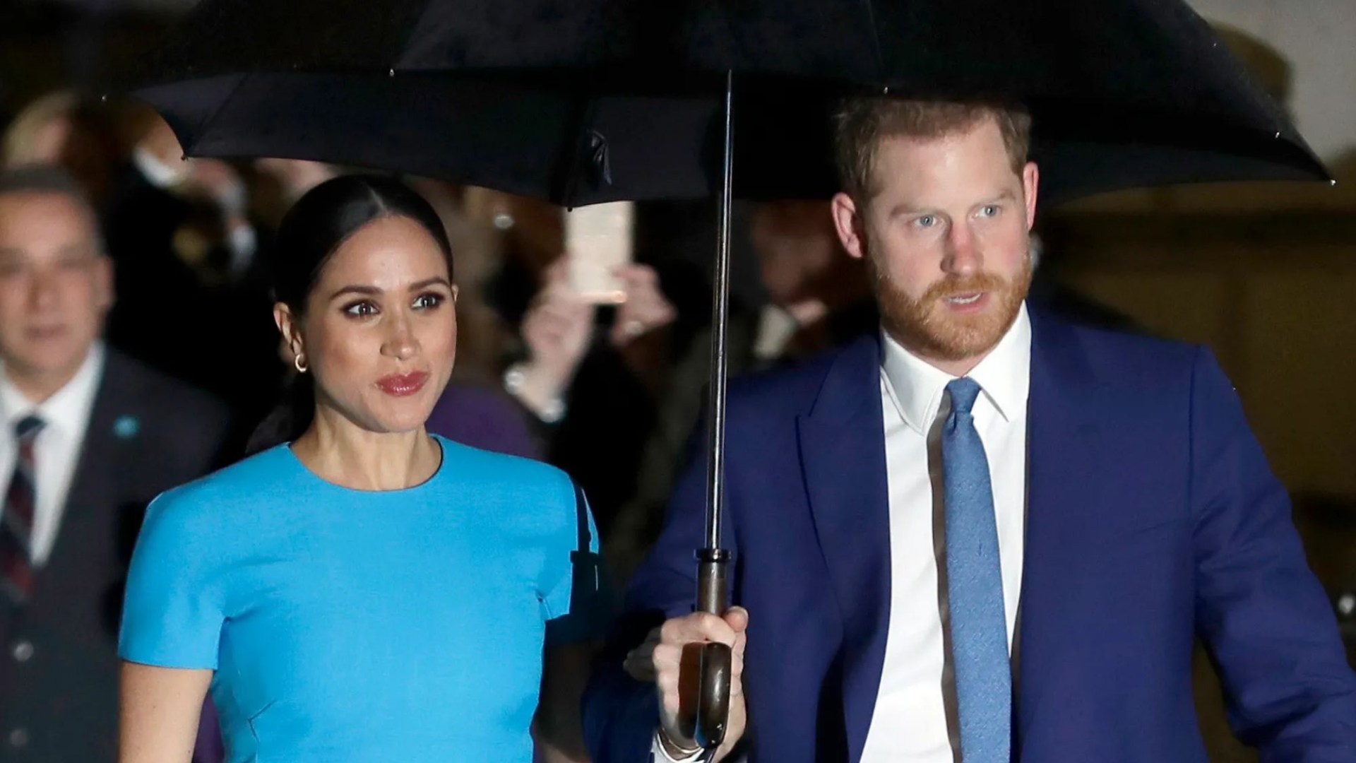 ‘This was obviously going to happen,’ parents baffled at Harry & Meghan’s sudden school exit after ‘commuter traffic’