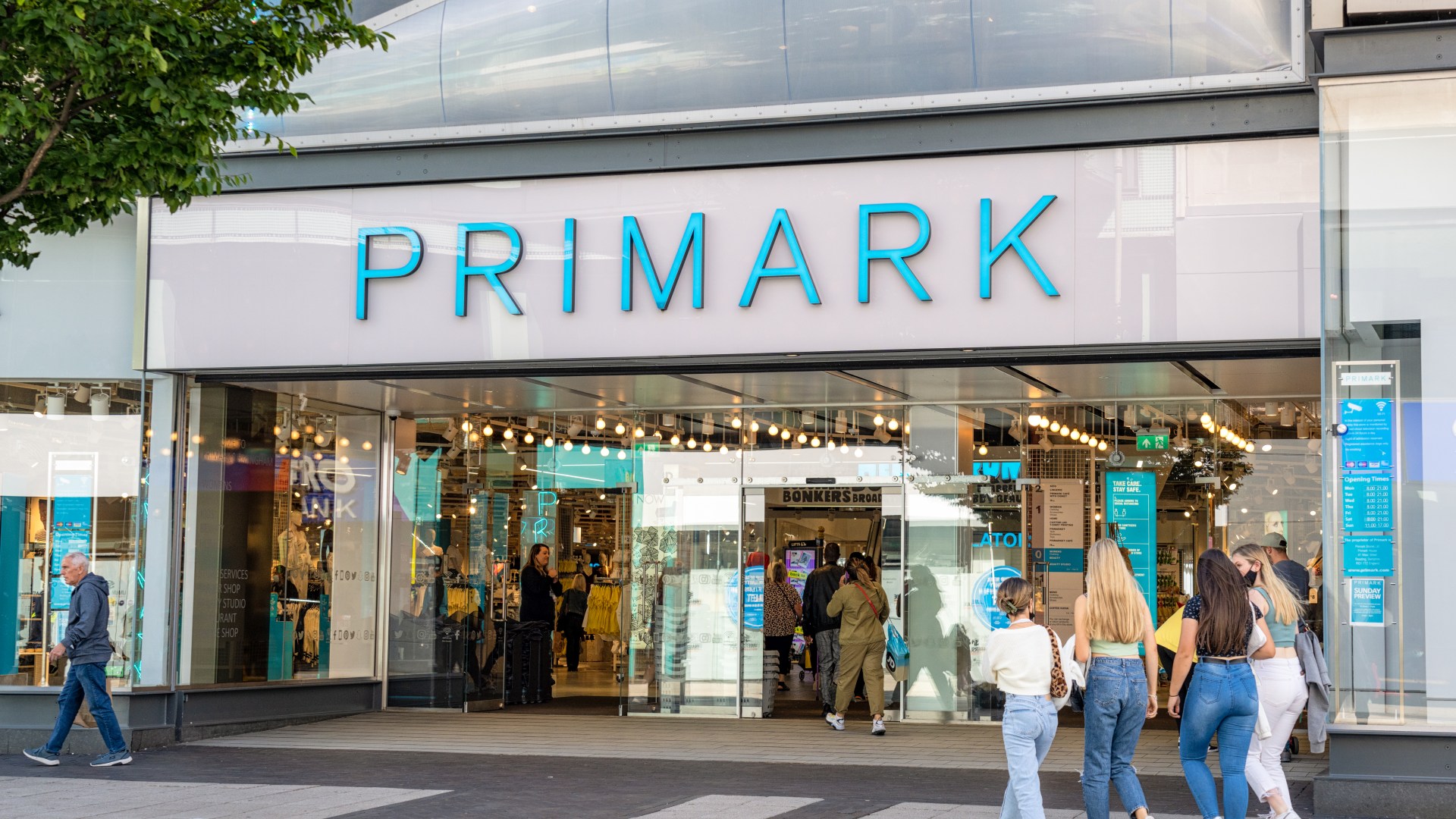 ‘When and where?’ – fashion fans desperate to find must-have deer print co-ord as Primark teases new autumn look